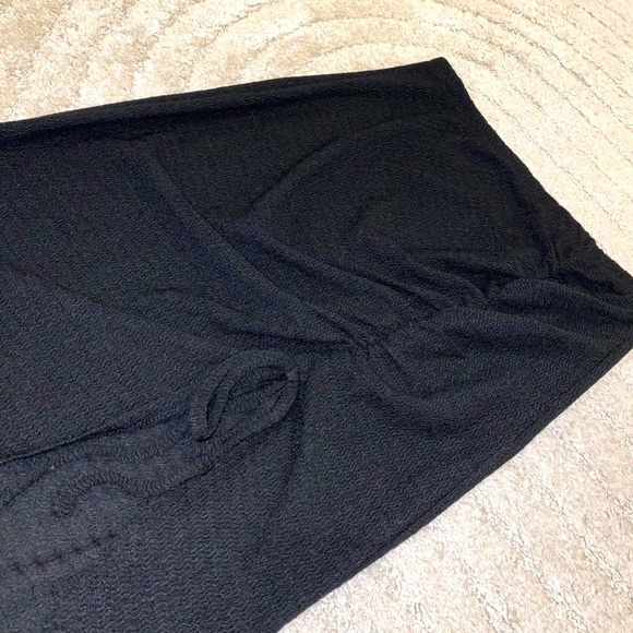 Cider Black Textured Midi Drawstring Ruched Skirt - Picture 3 of 8